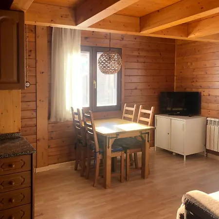 Dağ evi Casita De Madera A Peu Del Riu - Sol Y Nieve - Parking Incluido *